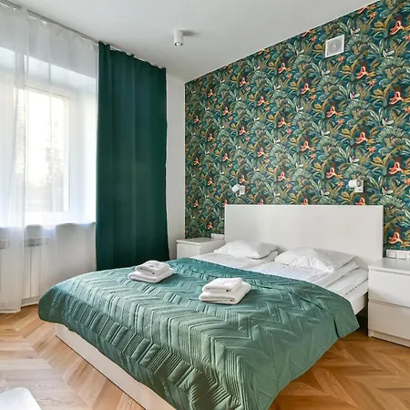 Ltc - Pilsudskiego Przy Bulwarze