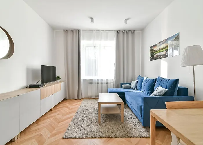 Ltc - Pilsudskiego Przy Bulwarze *