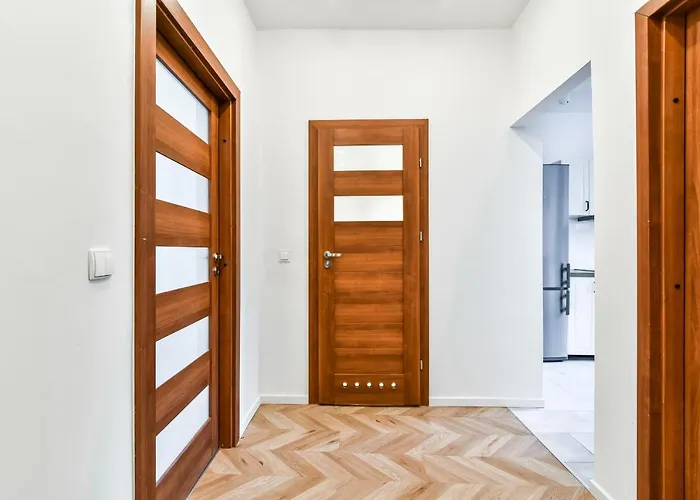 Ltc - Pilsudskiego Przy Bulwarze